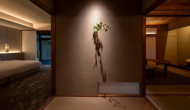Momoyama Onsen Tsukimikan