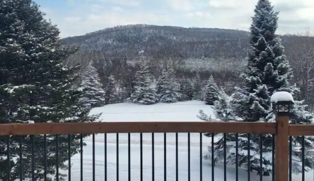 Mountain View with a HotTub, 7 mins-LacSimon in Montpellier