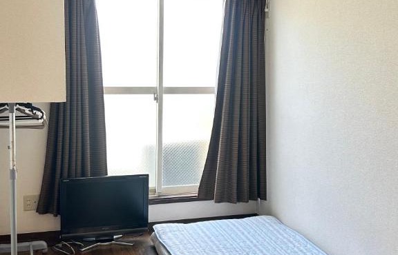 One bedroom apartment 202 Hirai 2, 2 minutes walk from the station, 2 people use