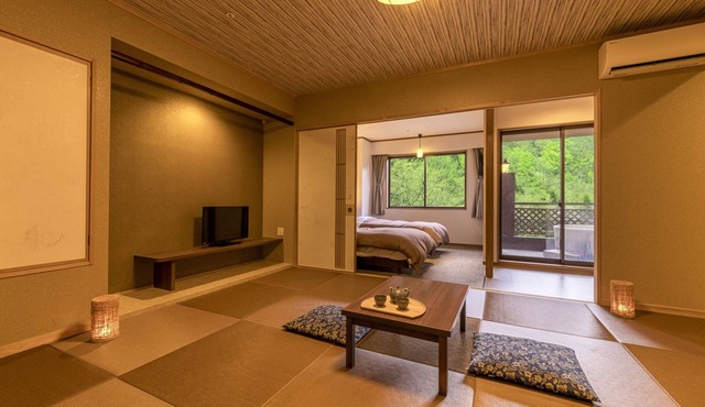 Ooedo Onsen Monogatari Premium Yoshinoya Irokuen
