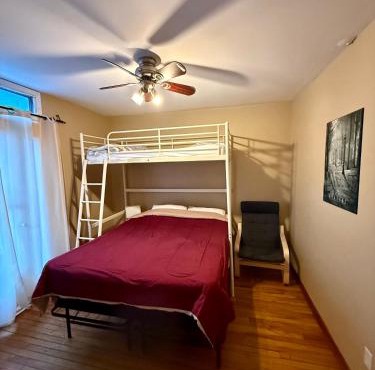 Ottawa Backpackers Inn in Ottawa