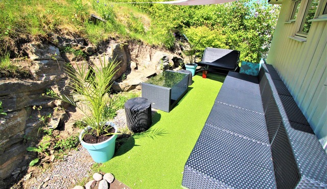 Panoramic Paradise Near City I 1300m2 Green Oasis