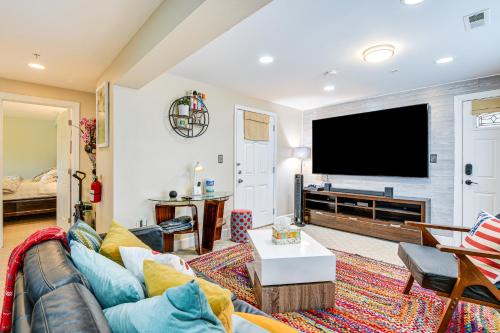 Pet-Friendly DC Area Condo w/Yard!