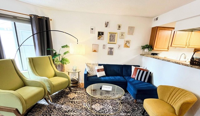 Quaint 2 Bedroom Condo 15min to Red Rocks Amphitheater