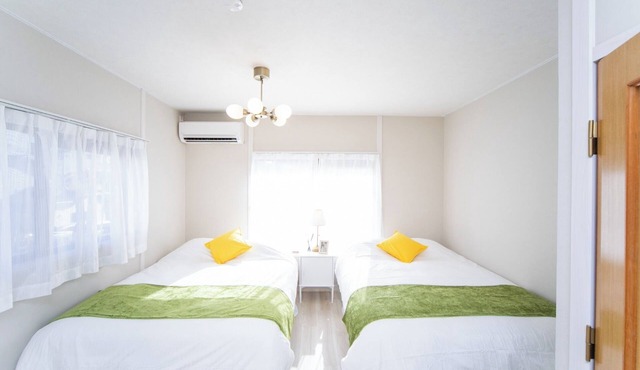 Reservations not accepted Accommodates up to 10 people Within walking distance of Kintetsu Yokkaic/Yokkaichi Mie