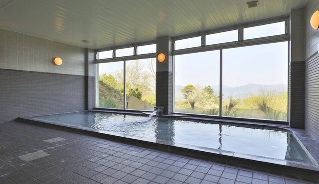 Sanzoku Hotel