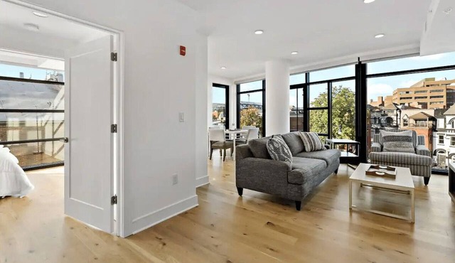 Shaw 2BR | Corner City Views & Garage Parking