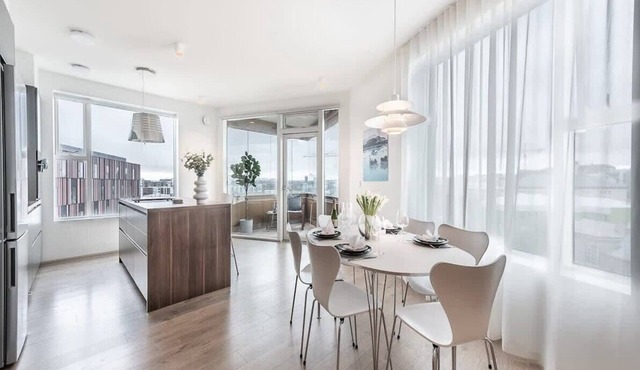 SIF Apartments - 2BR Suite with 2 bathrooms 07