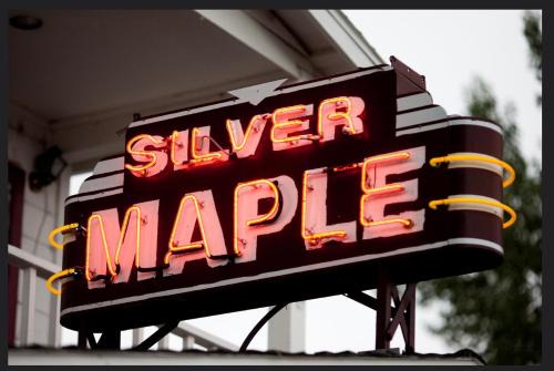 Silver Maple Inn in Bridgeport