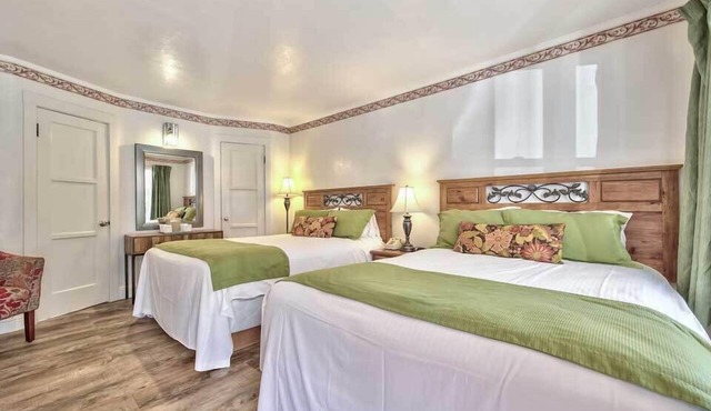 Silver Maple Inn in Bridgeport