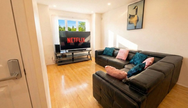 Spacious 2BR | FREE Parking + 1.5 Bath | Near YUL in Laval