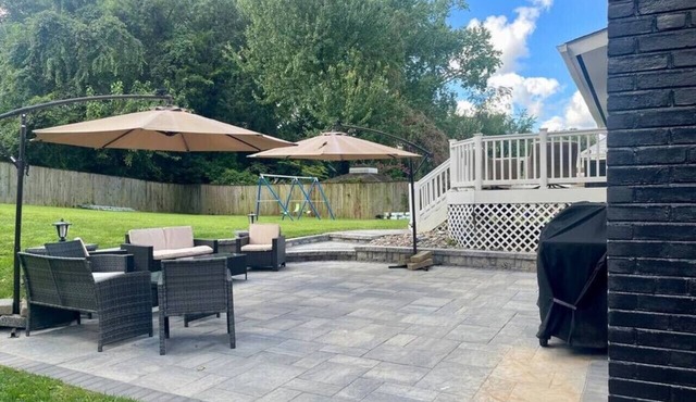 Spacious 5BR for 15 | Pet-Friendly Near DC in Silver Spring