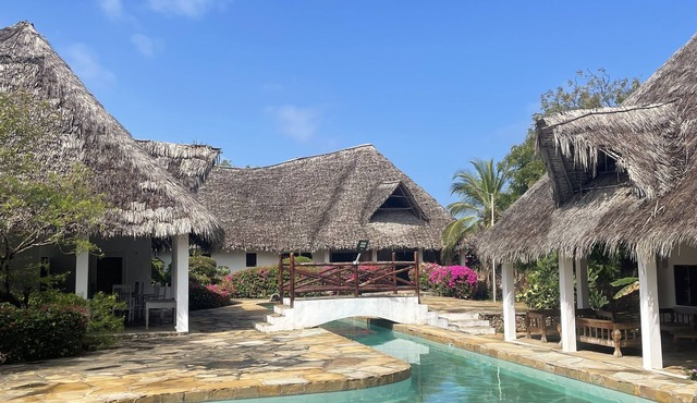 Spacious Rustic Malindi Villa in Malindi