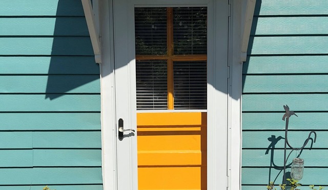 Studio w/Kitchen & Hi-Speed WiFi in Beverly Hills Close to Hospitals for work! in Baltimore