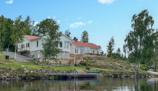 Stunning home in Färgelanda