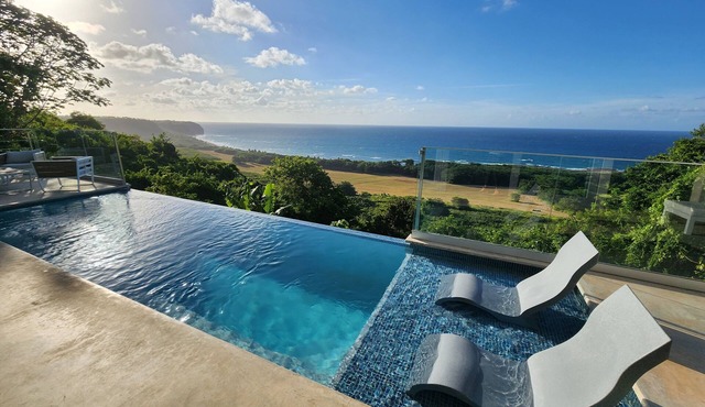 Torremar Luxury Villa: A Luxurious Coastal Escape for Adults in Isabela