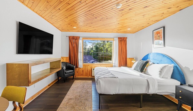 Town House Lodge offers the best of the Adirondacks