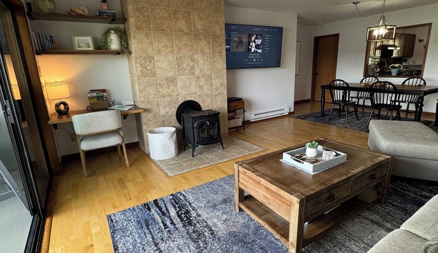 Tranquil 2-bedroom condo in Port Ludlow with WiFi in Port Ludlow