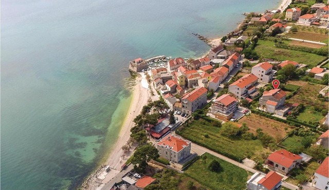 Two-Bedroom Apartment in Kastel Stafilic