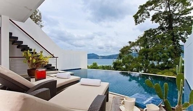 Villa 6 Oceanfront pool villa in Patong