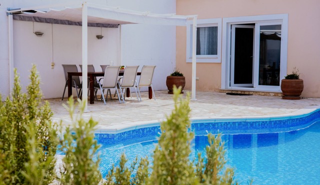 VILLA DALLA SPLIT With Swimming Pool in Split