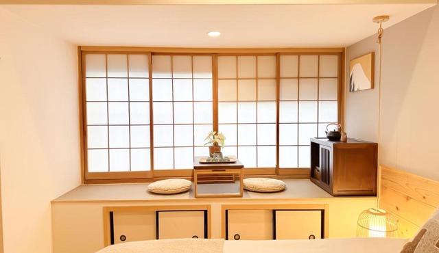 Wakyo Tsuruhashi 1F - 9 min walk &3BR Apt for 6 & Near Onsen & JR Direct to Namba, Nara & USJ