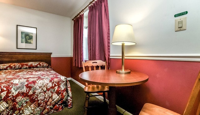 White Marsh Motel in White Marsh