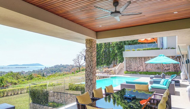 White Monkey Villa - Private Pool & Jacuzzi @Seaview in Langkawi