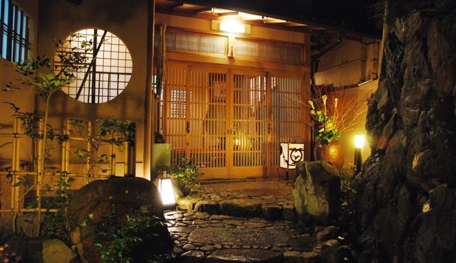 Yadoya Manjiro