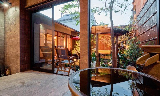 Nara House | 200 m² House ∙ 4 bedrooms ∙ 15 guests