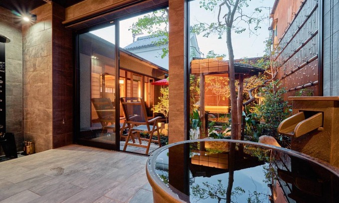 Nara House | 200 m² House ∙ 4 bedrooms ∙ 16 guests