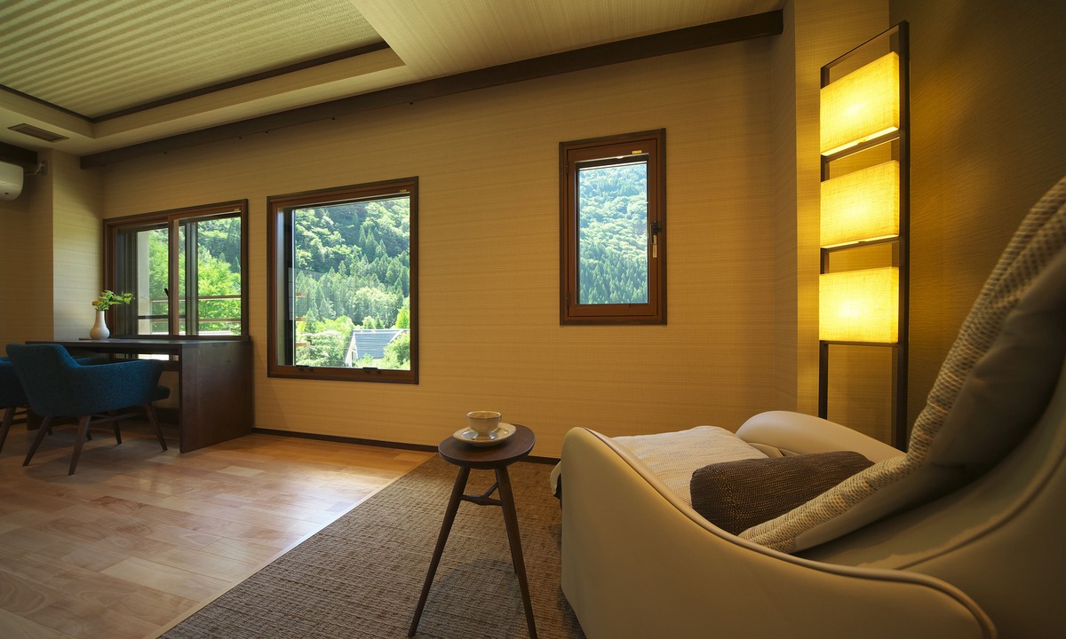Hitoegane House | Motoyu Magokuro