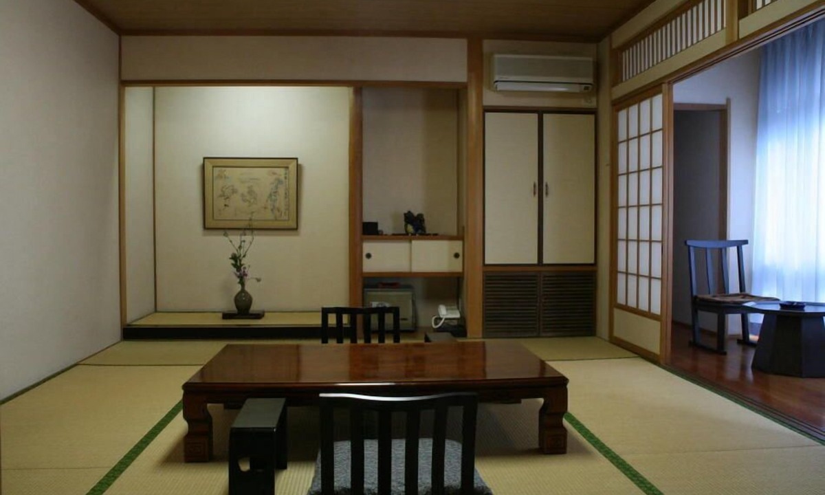 Iwami House | Iwai Onsen Roman Densho no Yado Akashiya