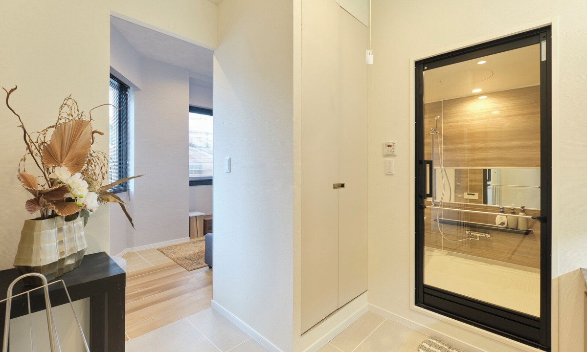 Chigasaki Apartment | Preciojite Chigasaki by Tranova