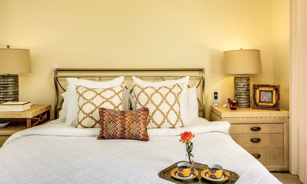 Palm Desert Villa | Stunning Villa with Heated Pool close to Palm Deserts Shopping, Tennis, Golf