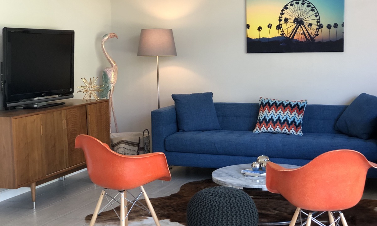Indian Wells House | Mid Century Desert Oasis - Walk to Tennis Garden, Coachella/Stagecoach shuttle!