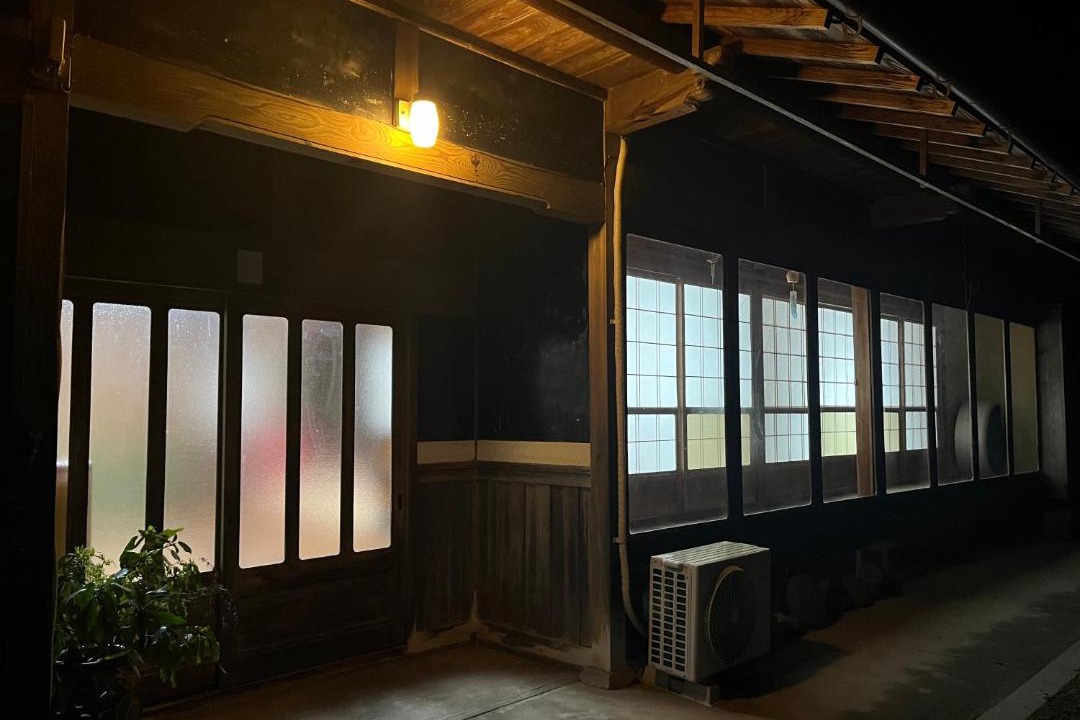 Nabari Apartment | 奈良近郊一棟貸し古民家静かな宿最大8名