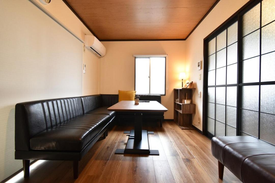 Ageo Apartment | Long-term stays welcome! FREE Parking & bicycle Entirely private rental townhouse for up to 5 people, 17 minutes walk from station, 45 minutes direct to Tokyo