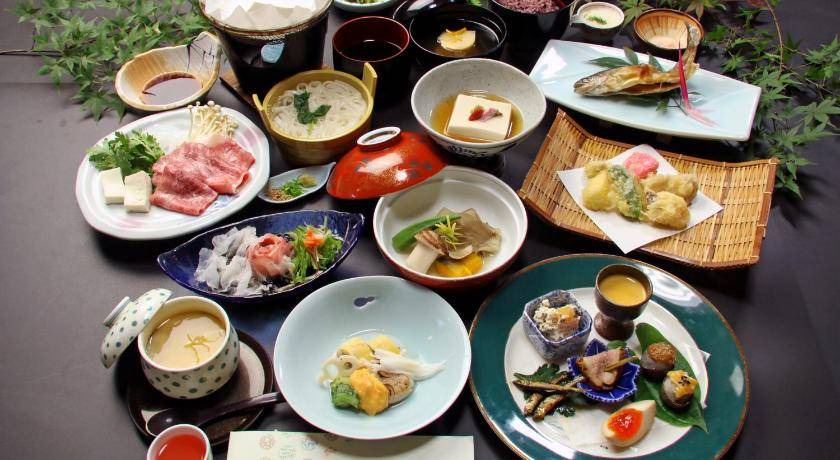 Photo of Others in Yoshino