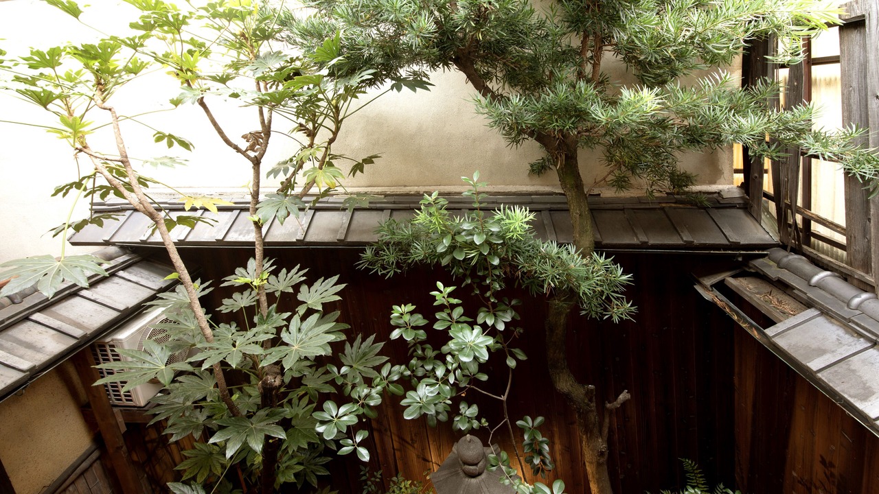 Photo of Others in Karasuma