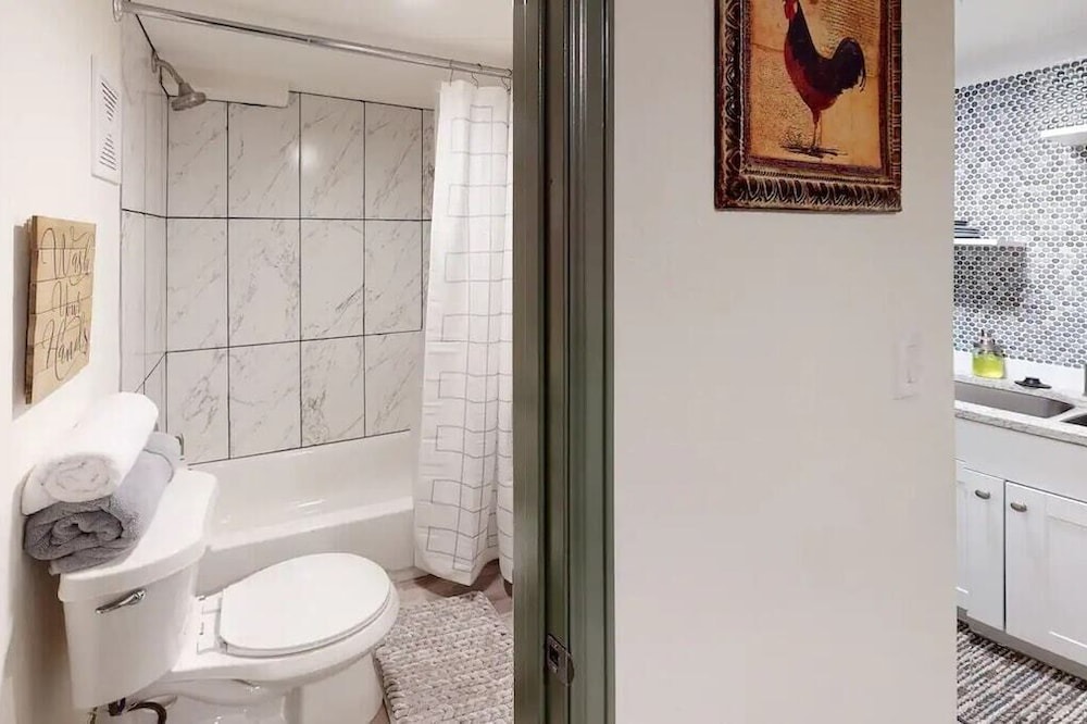 Photo of Bathroom in Lakewood