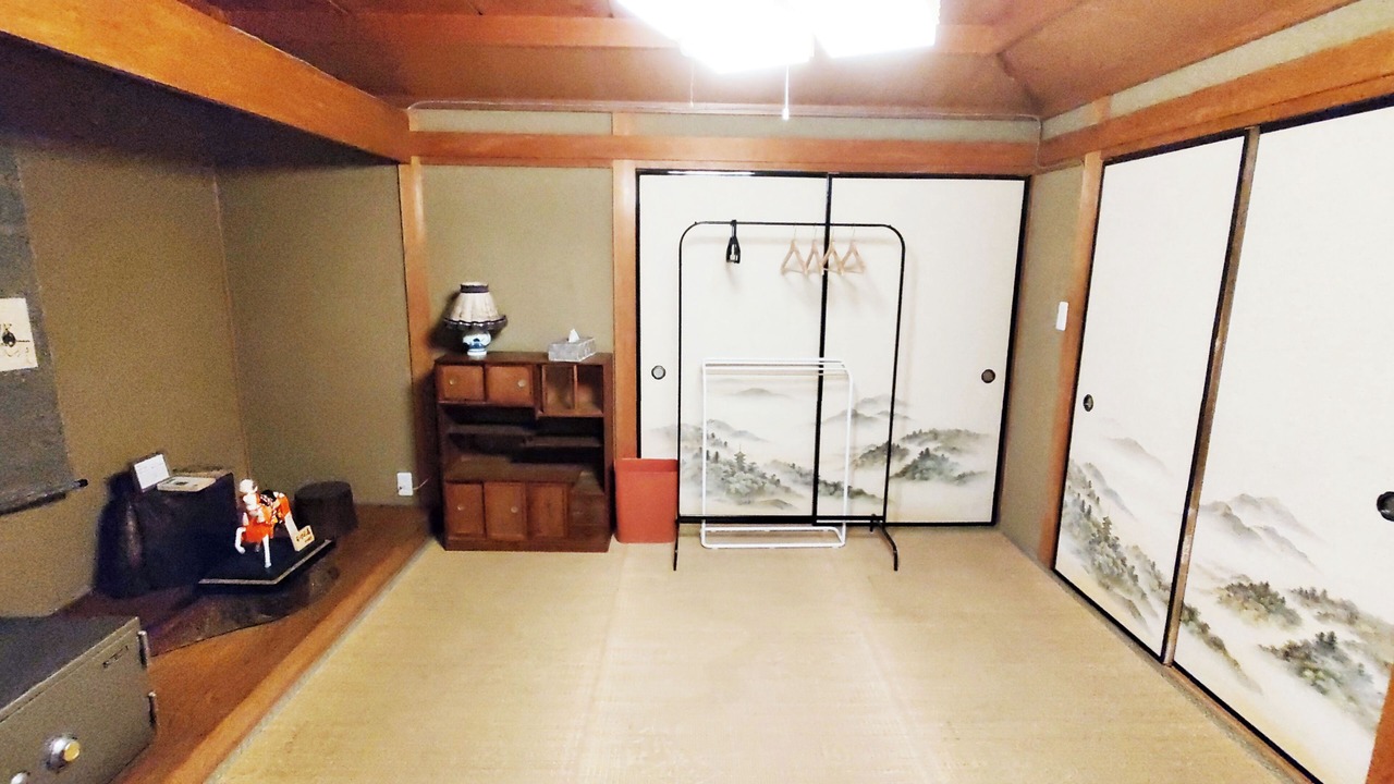 Photo of Others in Yoshino