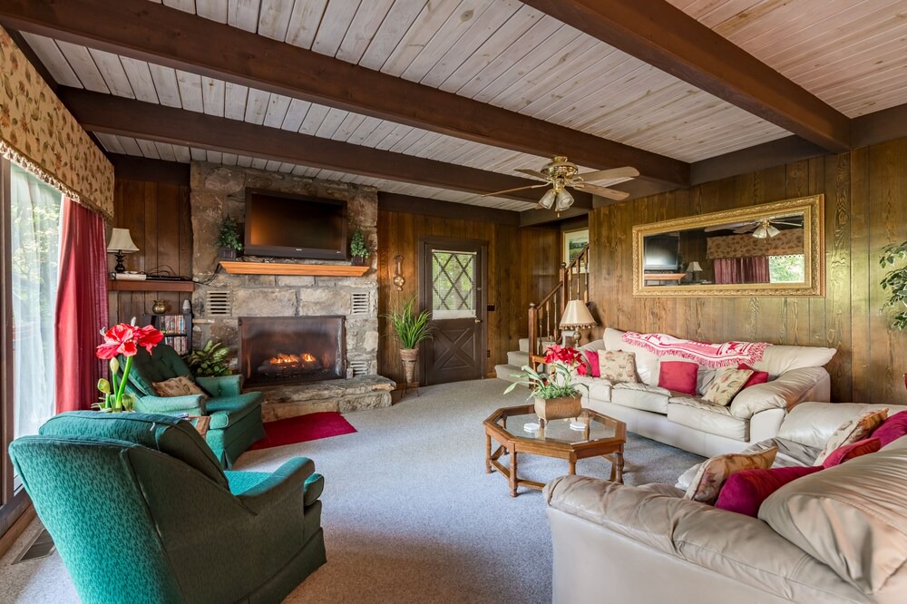 Photo of Livingroom in Chalet Village