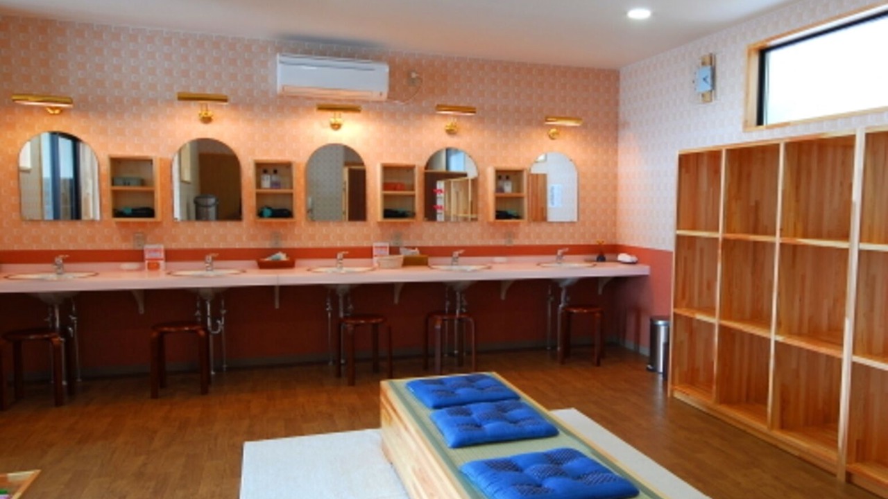 Photo of Others in Senamionsen
