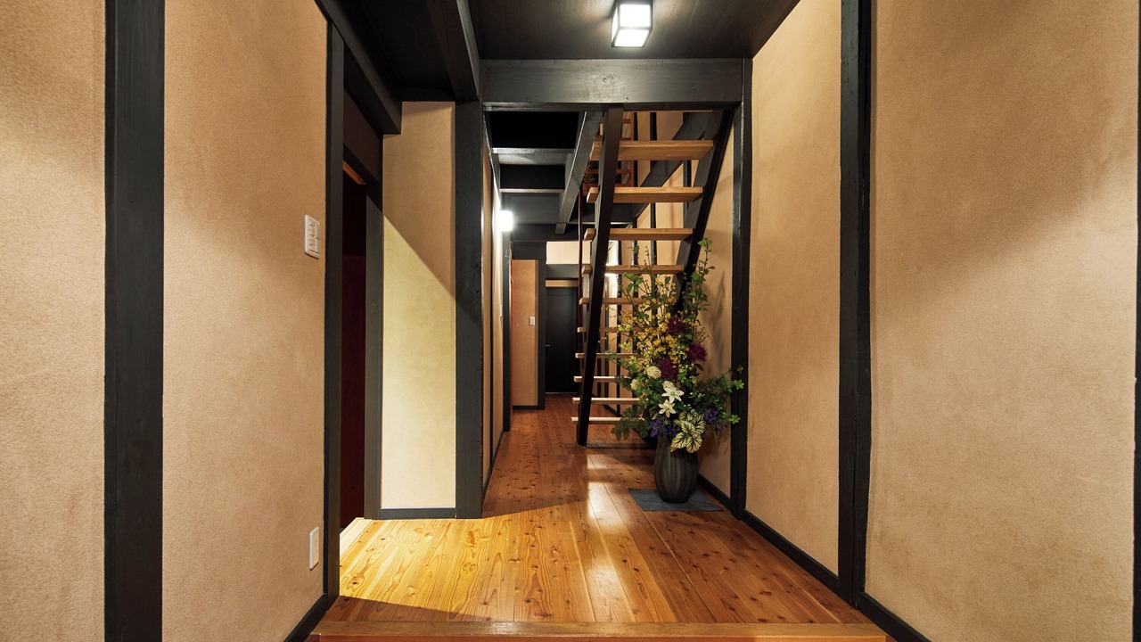 Photo of Others in Karasuma