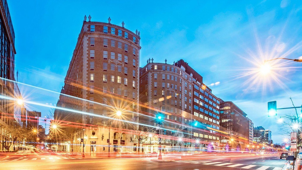 Photo of Outdoor in Connecticut Ave - K Street