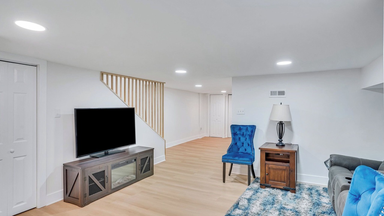 Photo of Livingroom in Columbia Heights