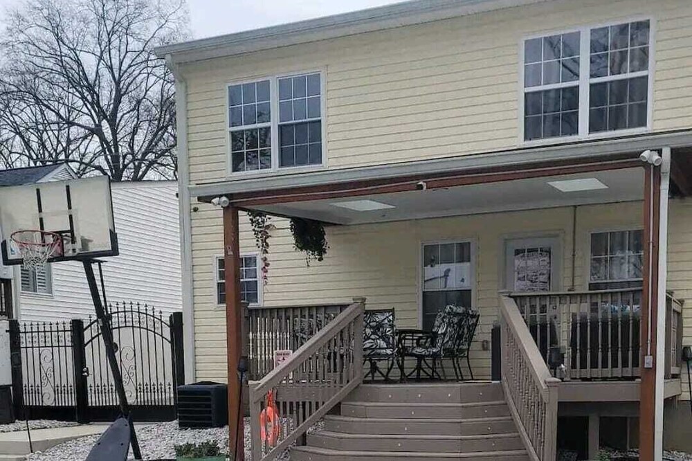 Photo of Outdoor in Hyattsville
