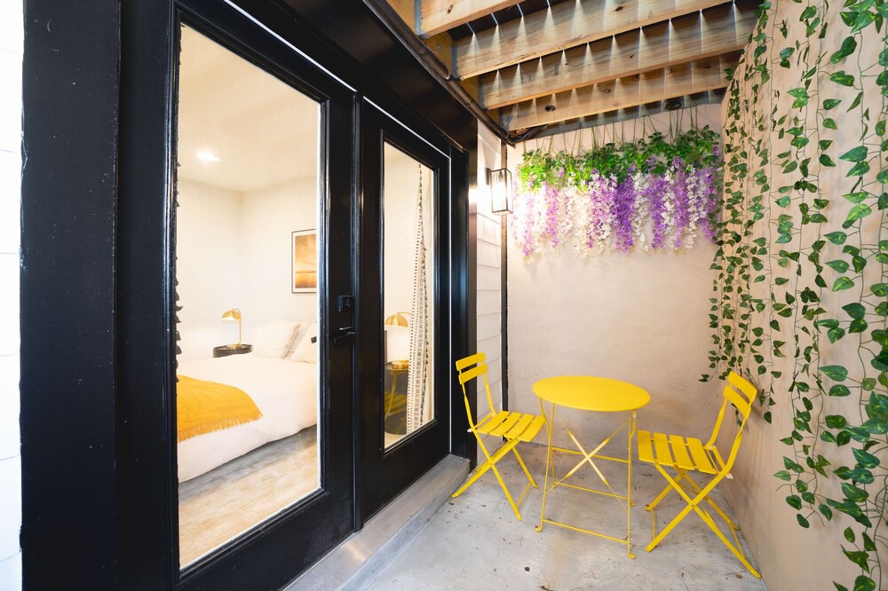 Photo of Bedroom in Columbia Heights