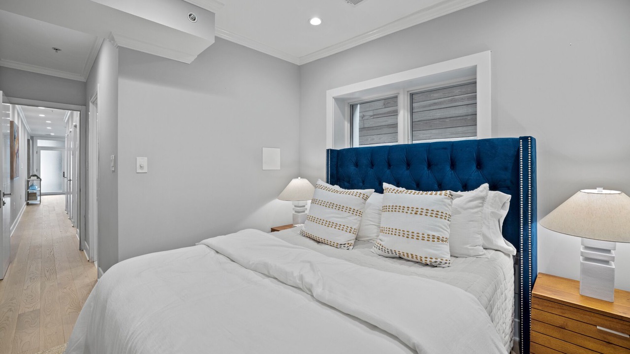 Photo of Bedroom in Columbia Heights